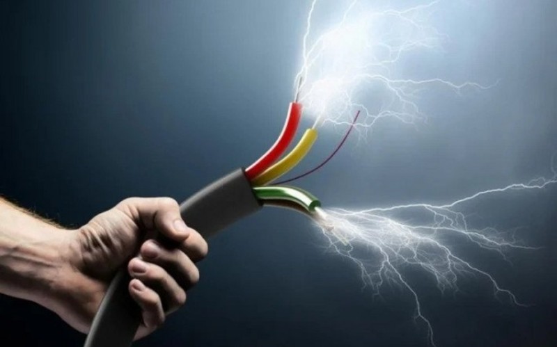 Bərdə sakinini elektrik cərəyanı vuraraq öldürüb